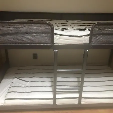 Wood Steel & Glass Hostel Marinha Grande